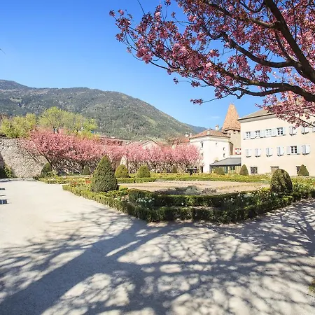 Temlhof 3* Brixen
