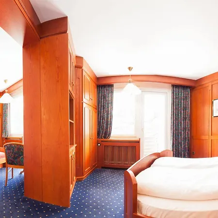 Temlhof 3* Brixen